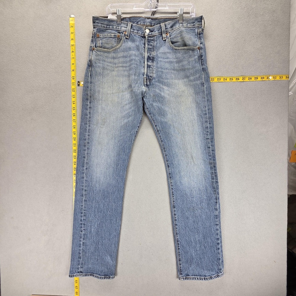 Levis 501 Jeans Mens 33x32 Blue Light Wash Regular Straight Button Fly